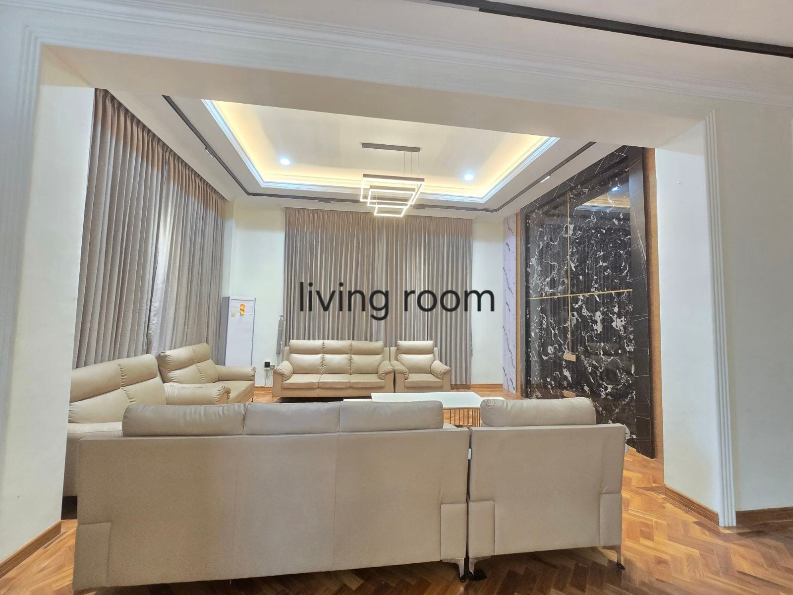 IMG-2174bfe8909935d8aad075f39a86ff03-V