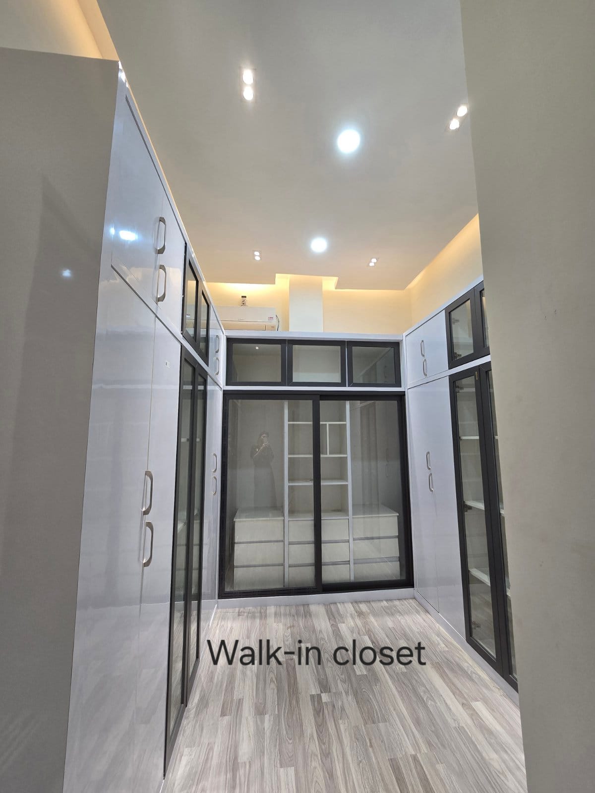 IMG-bf799538c6cf8c7863268062b01f5504-V